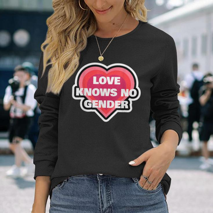 Heart Love Knows No Gender Long Sleeve T-Shirt Gifts for Her