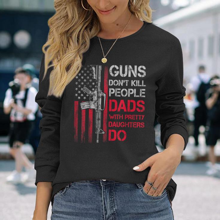 Herren Waffen Töten Keine Menschenäter Mit Hübschen Töchtern Humor Papa Langarmshirts Geschenke für Sie