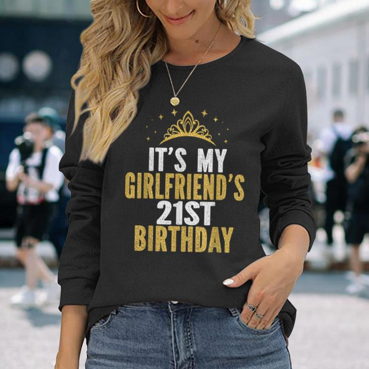 It's My Girlfriend's 21St Birthday 21 Years Old Woman Long Sleeve T-Shirt Gifts for Her