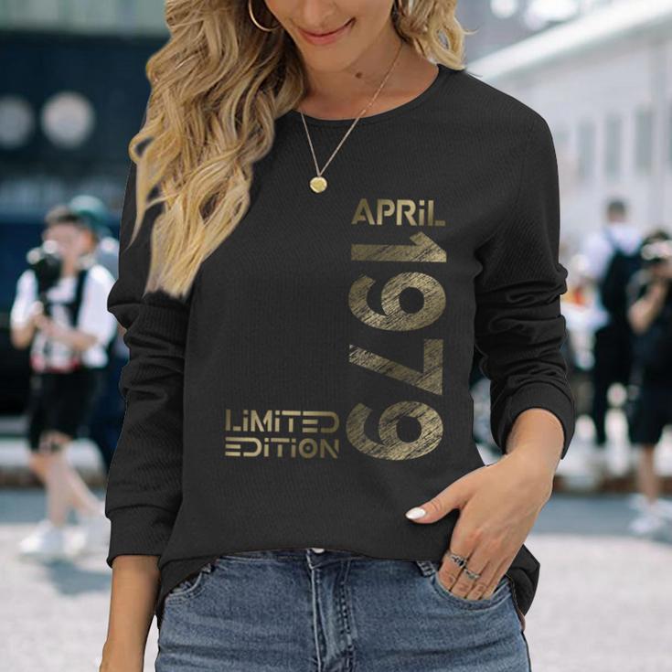 Limited Edition April 1979 Mann Frau 45 Geburtstag Langarmshirts Geschenke für Sie