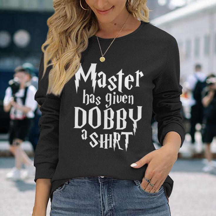 Master Has Given Dobby A Dobby S Langarmshirts Geschenke für Sie