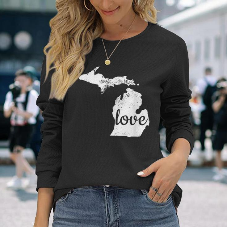 Michigan Love Mi Home State Pride Distressed Long Sleeve T-Shirt Gifts for Her