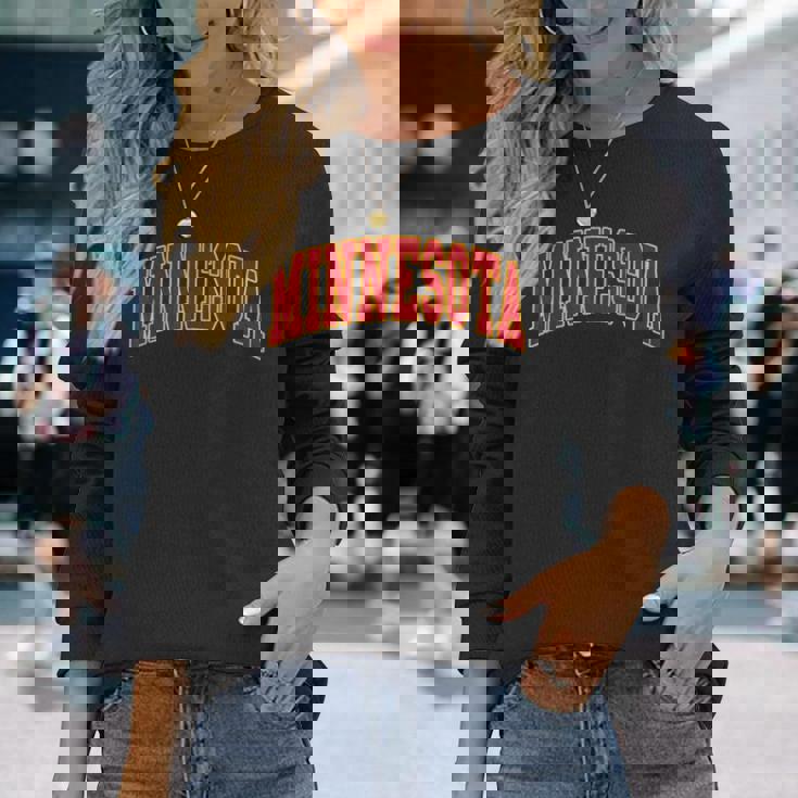 Minnesota Throwback Print Classic Long Sleeve T-Shirt Gifts for Her