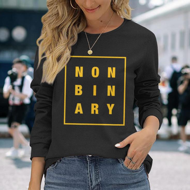 Nicht Binär Langarmshirts Geschenke für Sie