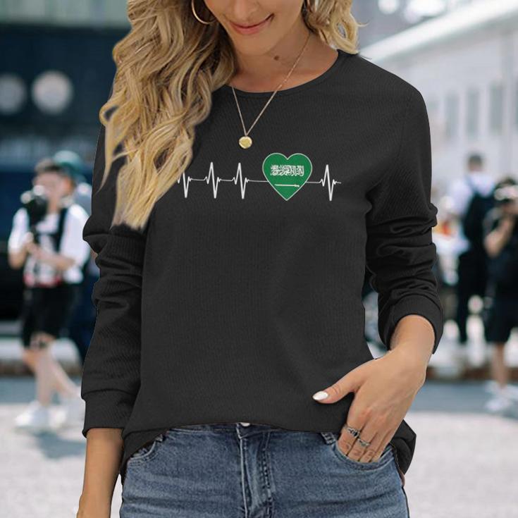 Saudi Arabian Heartbeat I Love Saudi Arabia Flag Heart Pulse Long Sleeve T-Shirt Gifts for Her