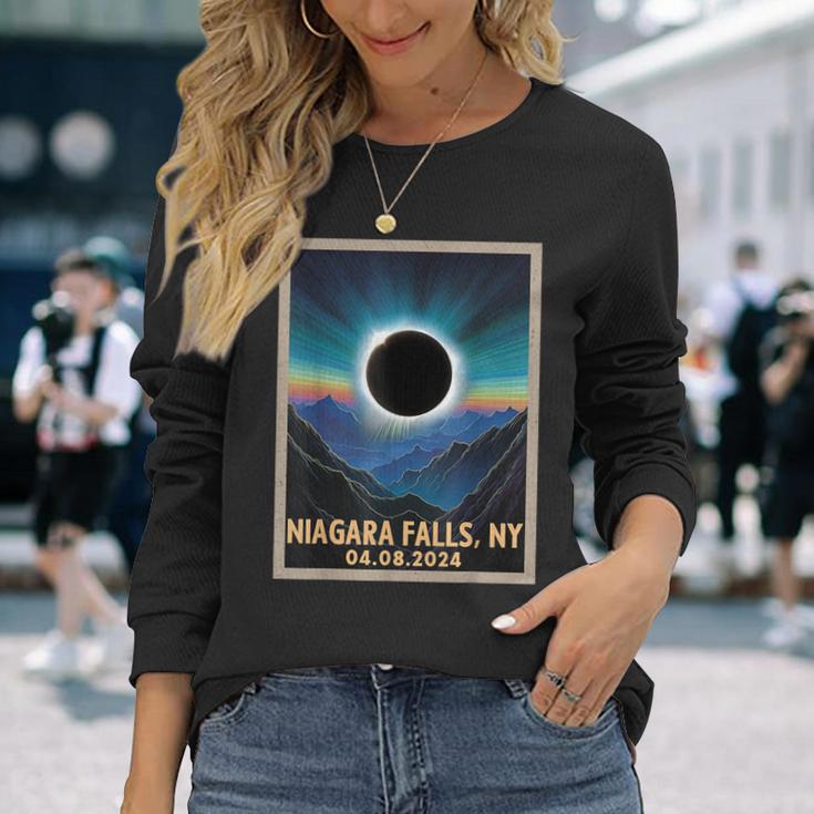 Total Solar Eclipse 2024 Niagara Falls New York Vintage Long Sleeve T-Shirt Gifts for Her