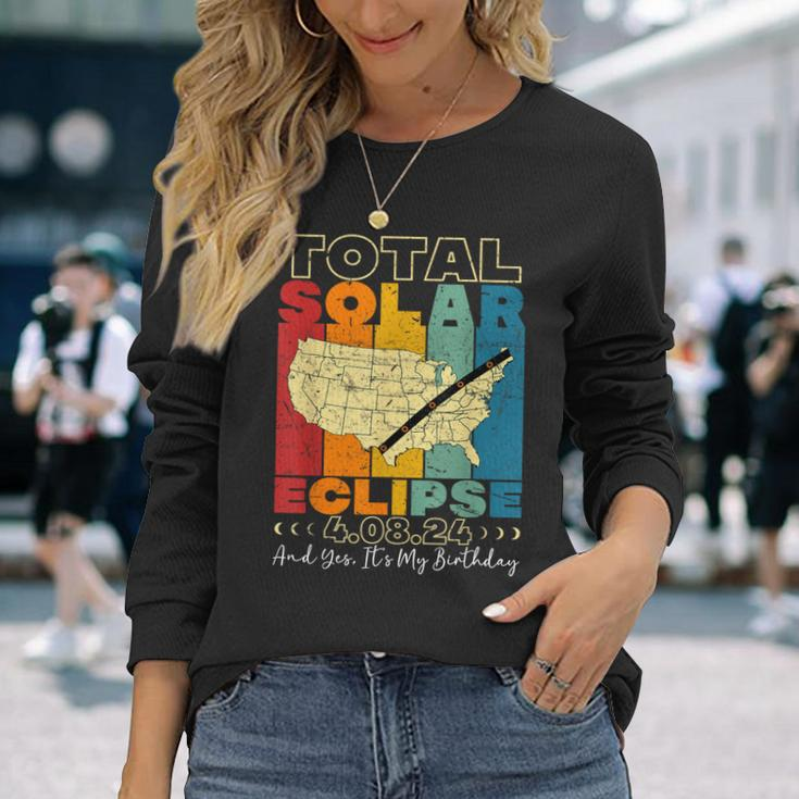 Total Solar Eclipse 2024 Yes It's My Birthday Retro Vintage Long Sleeve T-Shirt Gifts for Her