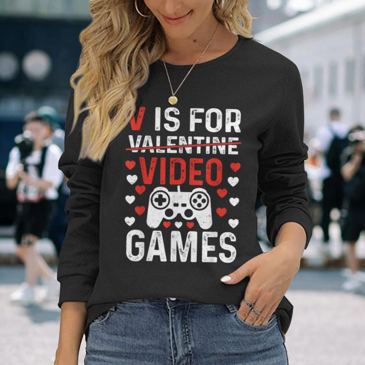 V Is For Video Games Valentines Day Video Gamer Boy Men Long Sleeve T-Shirt Gifts for Her
