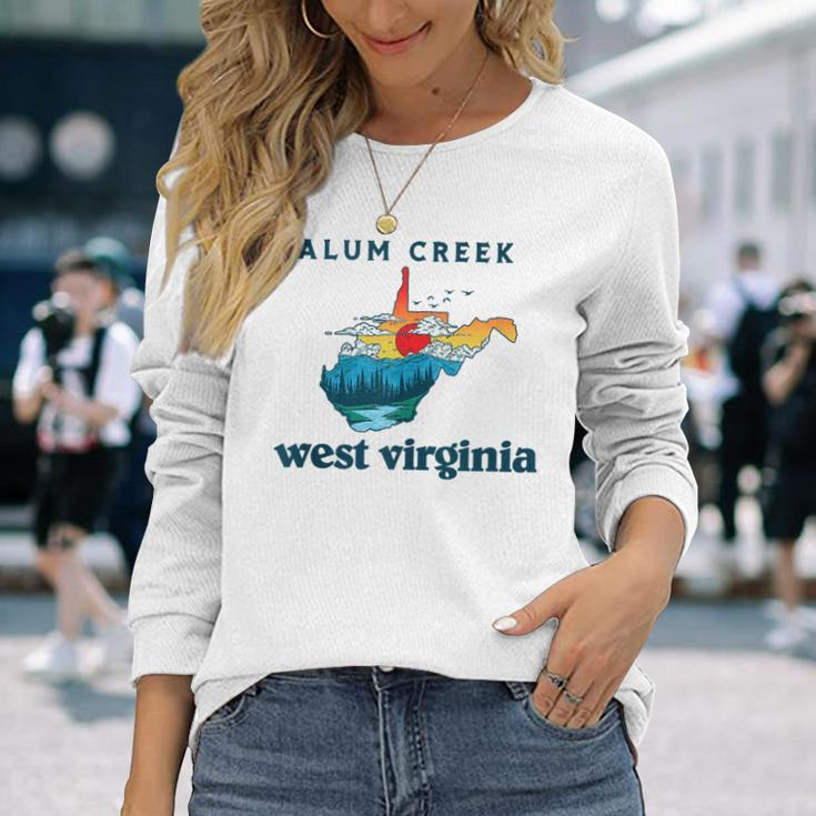 Alum Creek West Virginia Outdoors Mountain Mama Retro Long Sleeve T-Shirt Gifts for Her