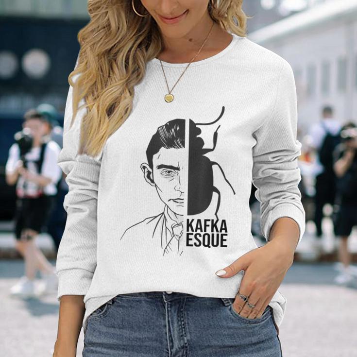 Franz Kafka Kafkaesque Portrait Langarmshirts Geschenke für Sie