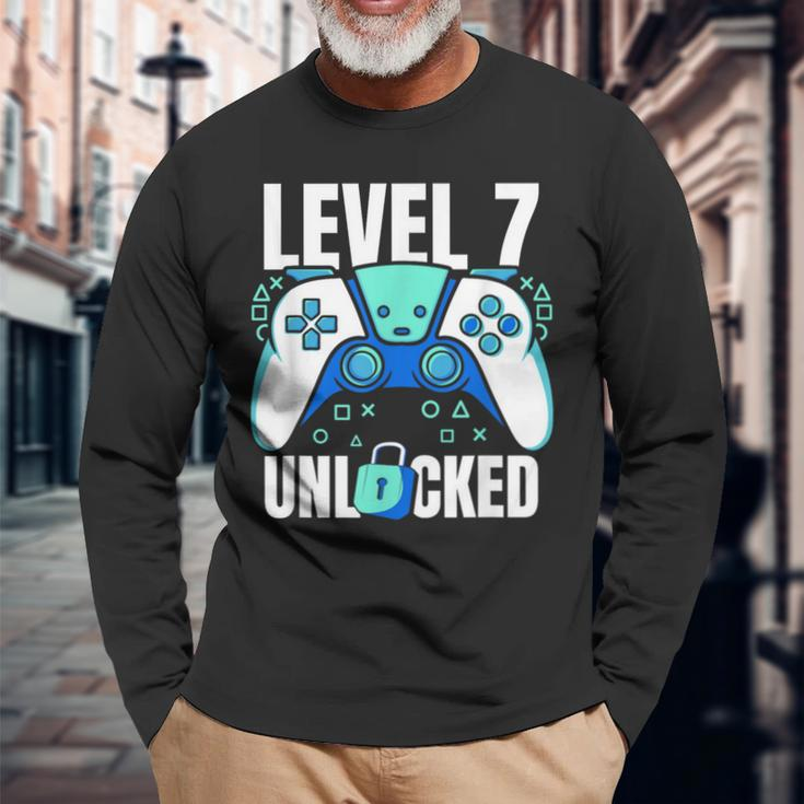 7 Year Old Gamer Gaming 7Th Birthday Level 7 Unlocked Long Sleeve T-Shirt Gifts for Old Men