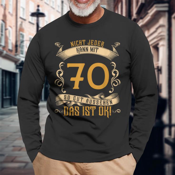 70 Geburtstag Nicht Jeder Kann Mit 70 So Gut Aussehen 1952 Langarmshirts Geschenke für alte Männer