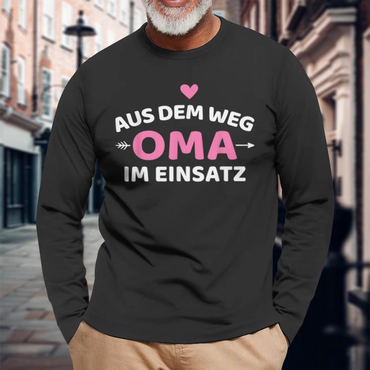 Aus Dem Weg Oma Im Einsatz Langarmshirts Geschenke für alte Männer