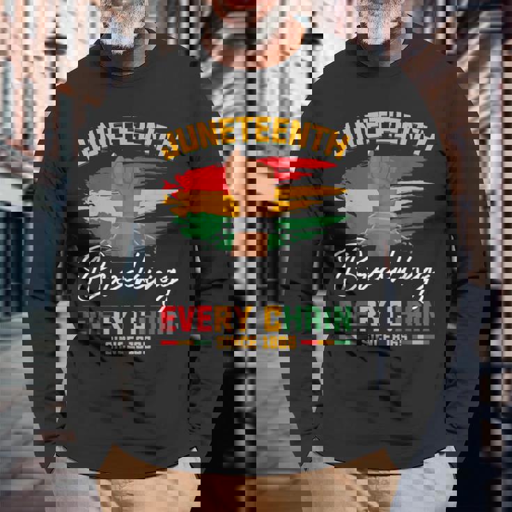 Breaking Every Chain Since 1865 Freedom Junenth Men Long Sleeve T-Shirt Gifts for Old Men