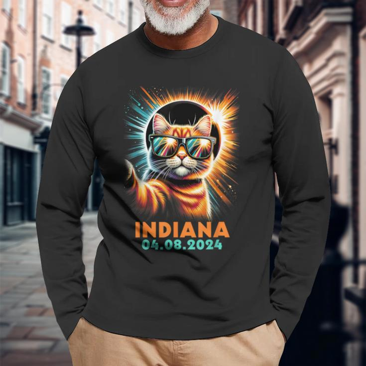 Cat Taking A Selfie Total Solar Eclipse 2024 Indiana Long Sleeve T-Shirt Gifts for Old Men