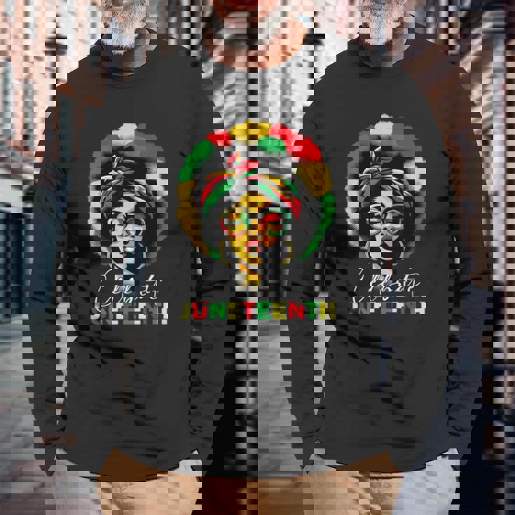 Celebrating Junenth Breaking Every Chain 1865 Long Sleeve T-Shirt Gifts for Old Men
