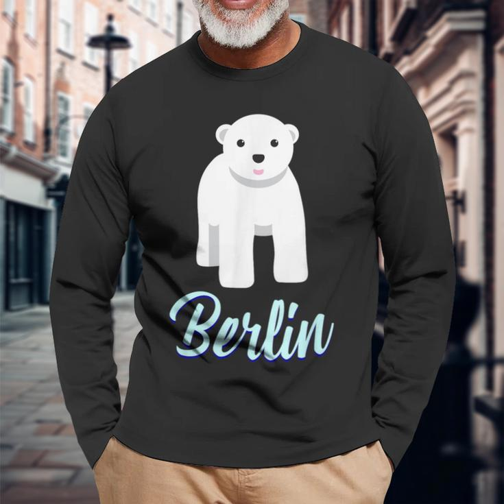 Cute Polar Bear Baby In Berlin Langarmshirts Geschenke für alte Männer