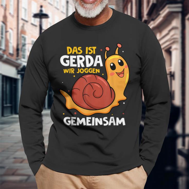 Das Ist Gerda Wir Joggen Gemeinsam Laufen Langsame Schneck Langarmshirts Geschenke für alte Männer