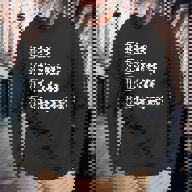 Eat Sleep Code Repeat Geek Programmer Developer Camiseta de manga larga Regalos para ancianos