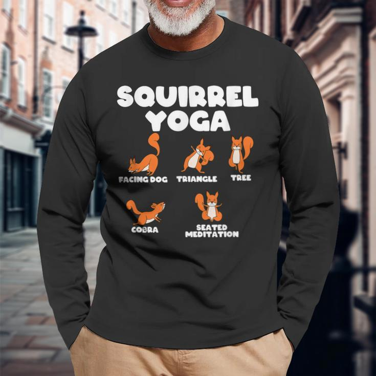 Eichhörnchen Yoga Lustiges Pose Illustration Schwarz Langarmshirts Geschenke für alte Männer