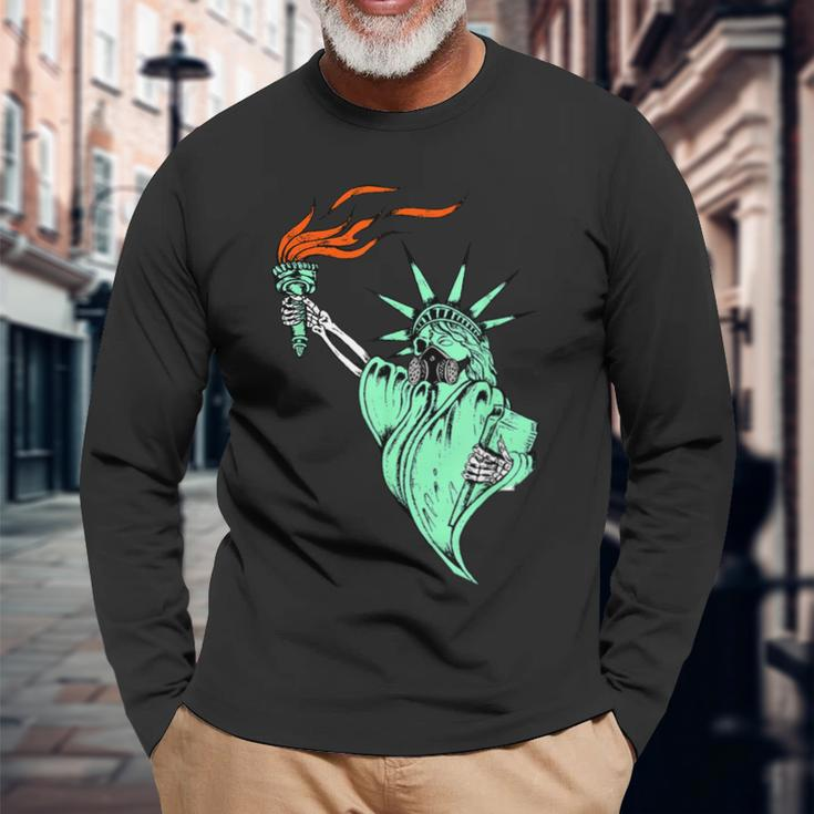 Face Gas Mask Statue Of Liberty Freedom Political Humor Long Sleeve T-Shirt Gifts for Old Men
