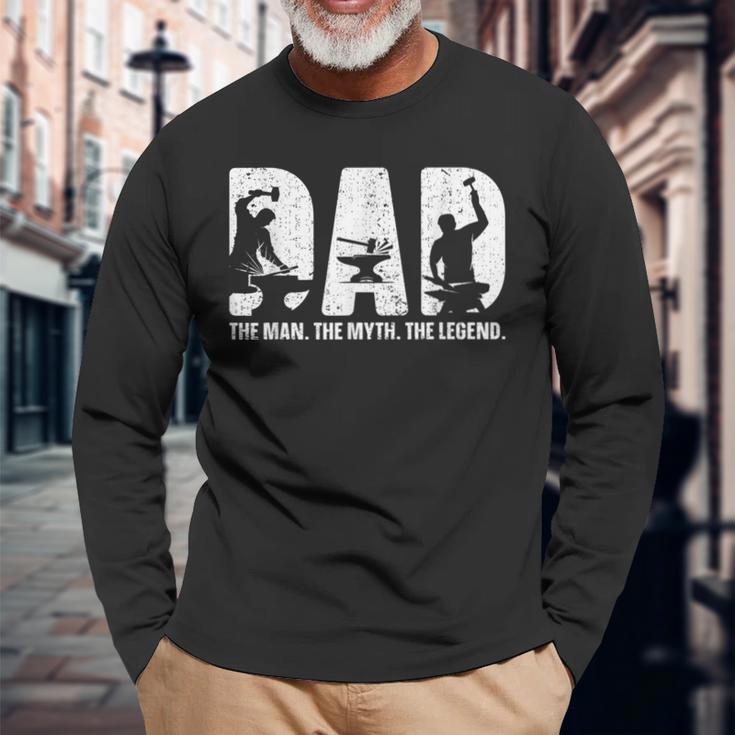 Forging Metalworking Blacksmyth Dad Father Blacksmith Long Sleeve T-Shirt Gifts for Old Men