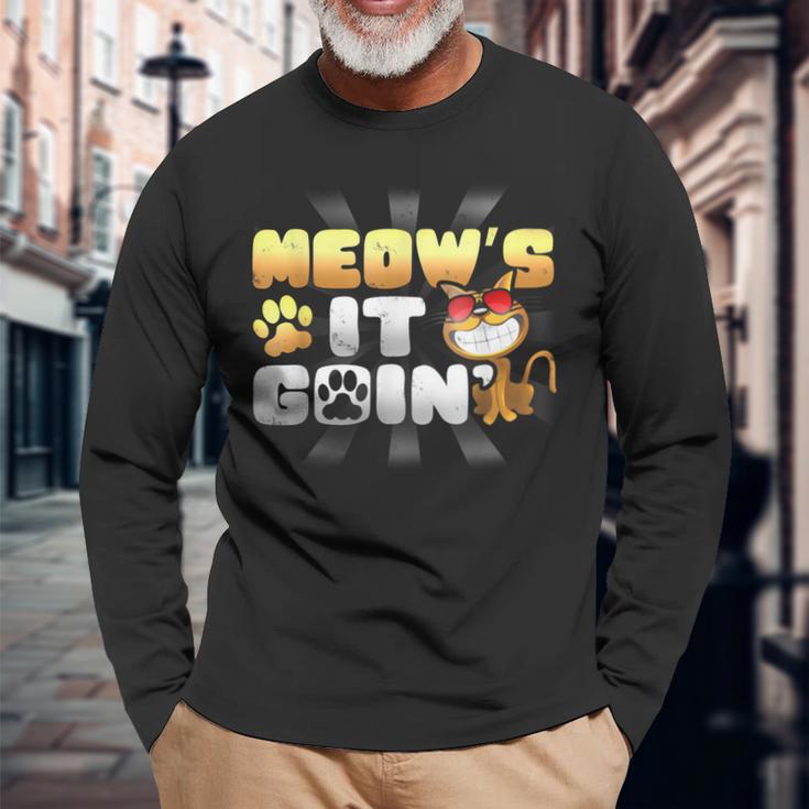 Meow's It Going Cat Pun Grinning Kitten LoverLong Sleeve T-Shirt Gifts for Old Men