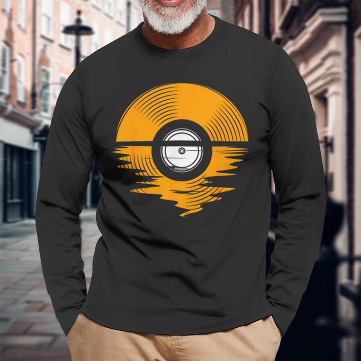 Great Vinyl Record Sunset Vintage Turntable Dj Long Sleeve T-Shirt Gifts for Old Men