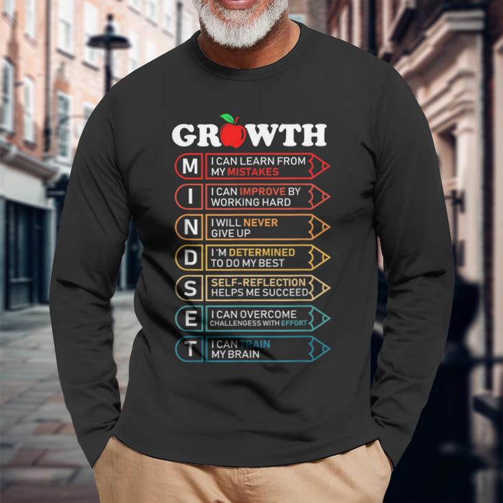 Growth Mindset Definition Motivational Quote Classroom Long Sleeve T-Shirt Gifts for Old Men