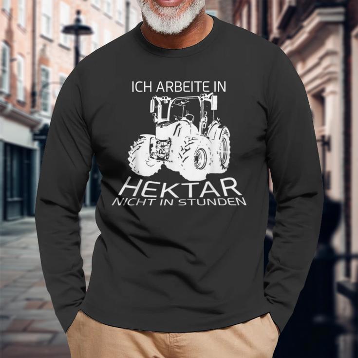 Ich arbeite in Hektar, nicht in Stunden Traktor Langarmshirts für Landwirte Geschenke für alte Männer