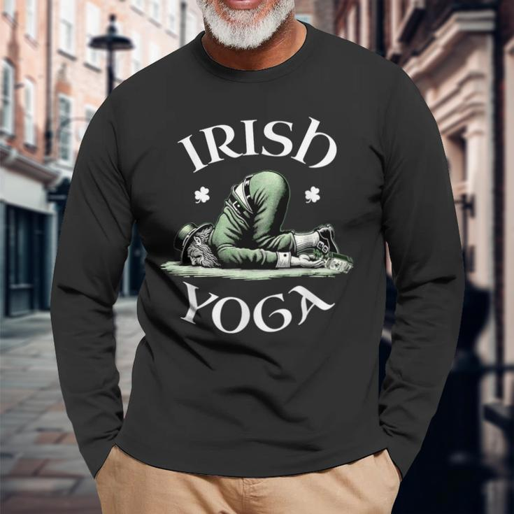 Irish Yoga Festive Green St Paddy's Day Humor Long Sleeve T-Shirt Gifts for Old Men