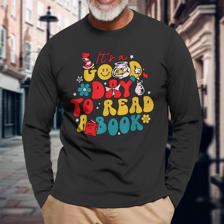 It's A Good Day To Read A Book Reading Day Cat Teachers Long Sleeve T-Shirt Gifts for Old Men