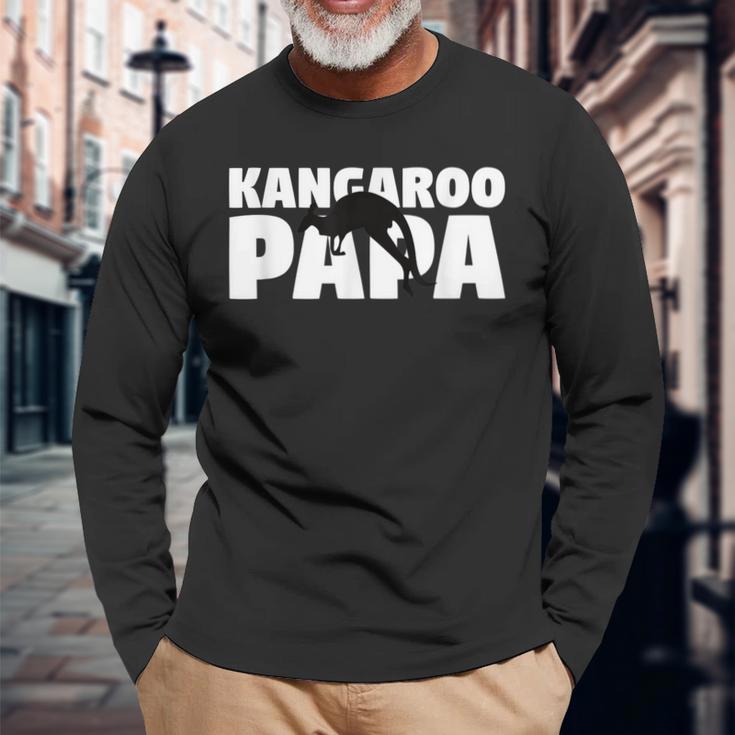 Kangaroo Papa Kangaroo Lover Animal Father Kangaroo Dad Long Sleeve T-Shirt Gifts for Old Men