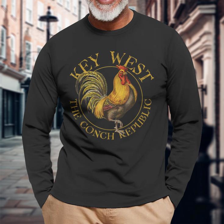 Key West Florida Vintage Rooster Souvenir Long Sleeve T-Shirt Gifts for Old Men