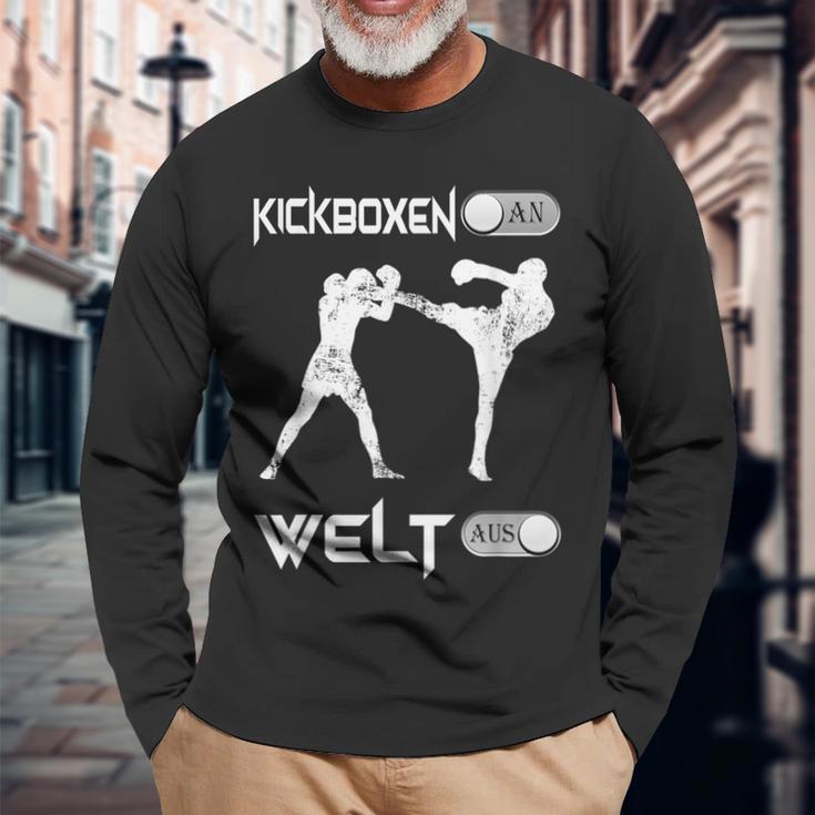 Kickboxing An Welt Aus Martial Arts Kickboxing S Langarmshirts Geschenke für alte Männer