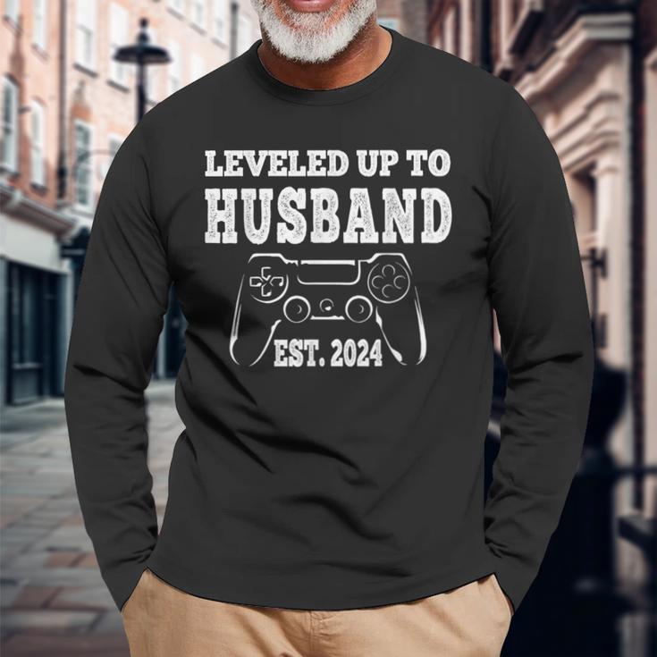 Leveled Up To Husband 2024 Newlywed Groom Just Married Gamer Long Sleeve T-Shirt Gifts for Old Men