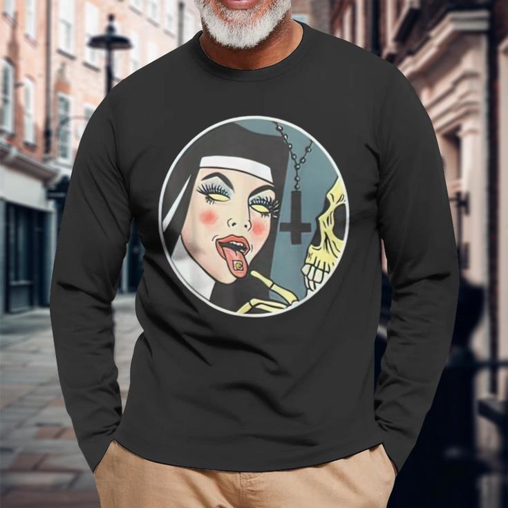 Lick Skull Unholy Nun Sexy Black Langarmshirts Geschenke für alte Männer