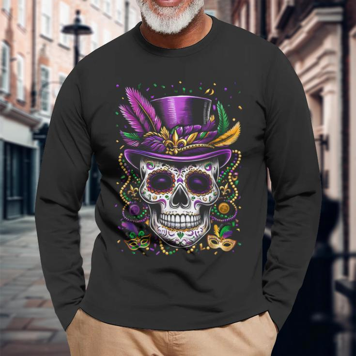 Mardi Gras Skull Top Hat Beads Mask New Orleans Louisiana Long Sleeve T-Shirt Gifts for Old Men