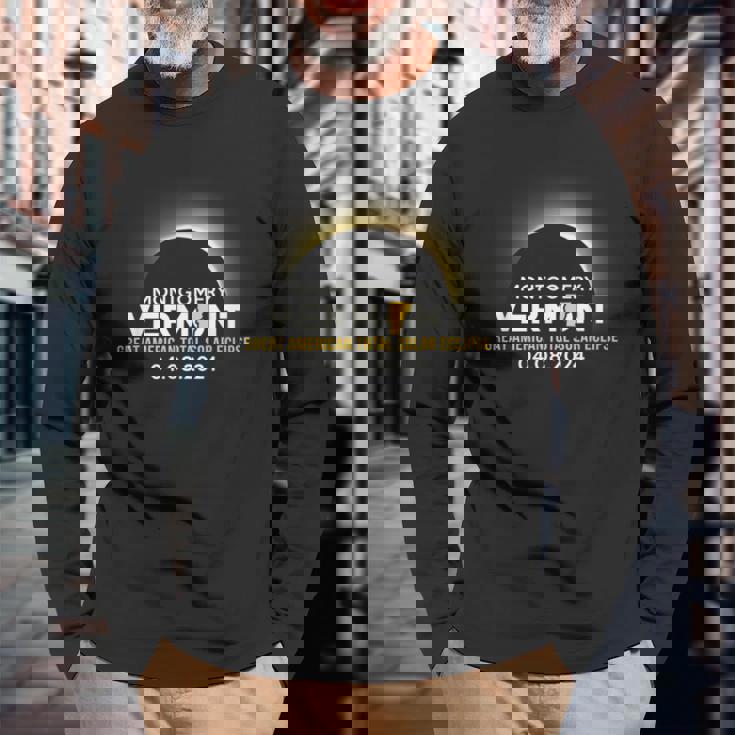 Montgomery Vermont Vt Total Solar Eclipse 2024 Long Sleeve T-Shirt Gifts for Old Men