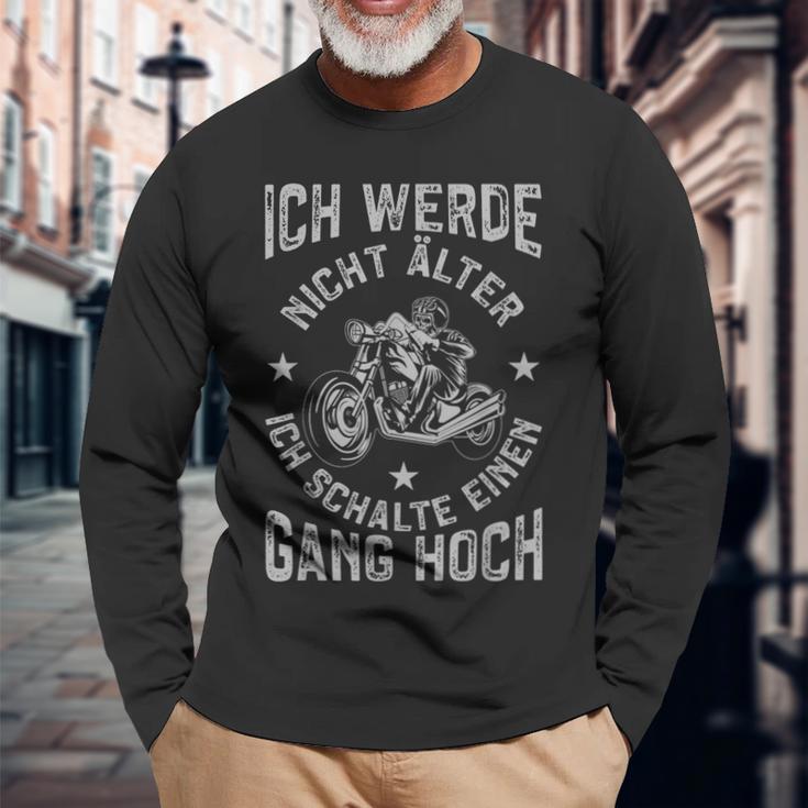 Motorcycle With Motorcycle Ich Werde Nicht Older Langarmshirts Geschenke für alte Männer