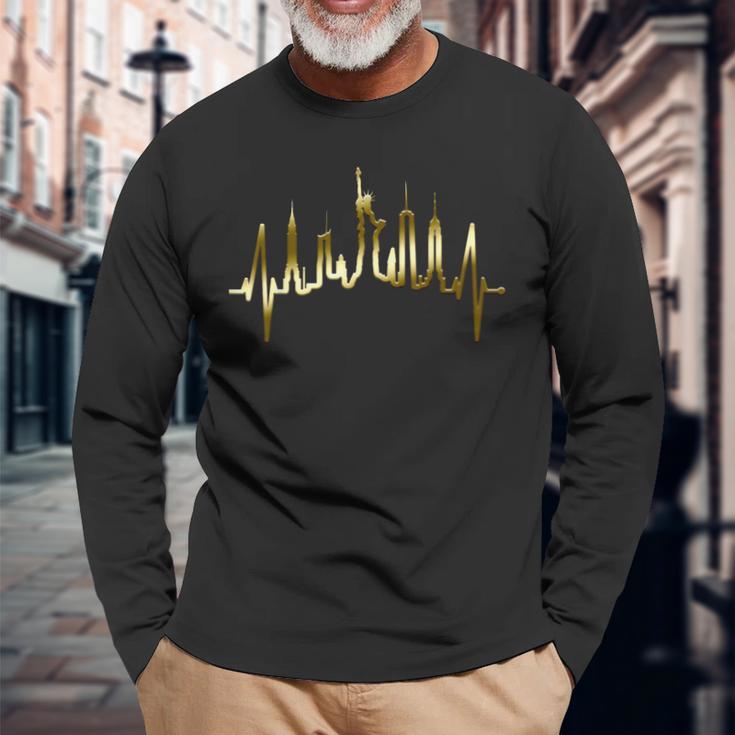 New York Skyline Heartbeat Love Statue Of Liberty New York Long Sleeve T-Shirt Gifts for Old Men