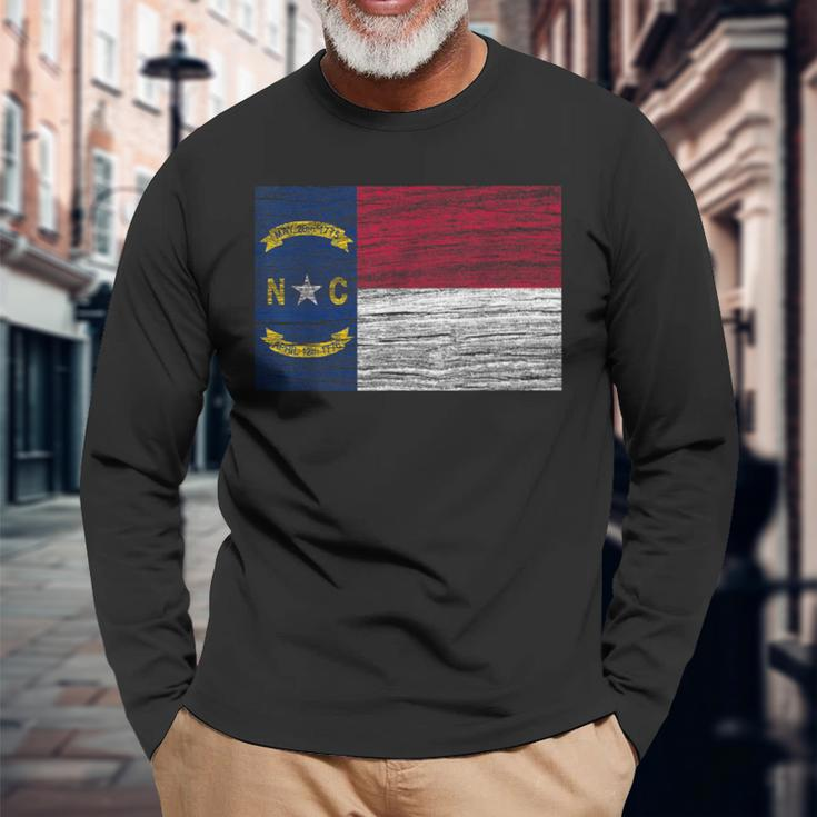 North Carolina State Flag Vintage Distressed Nc Long Sleeve T-Shirt Gifts for Old Men