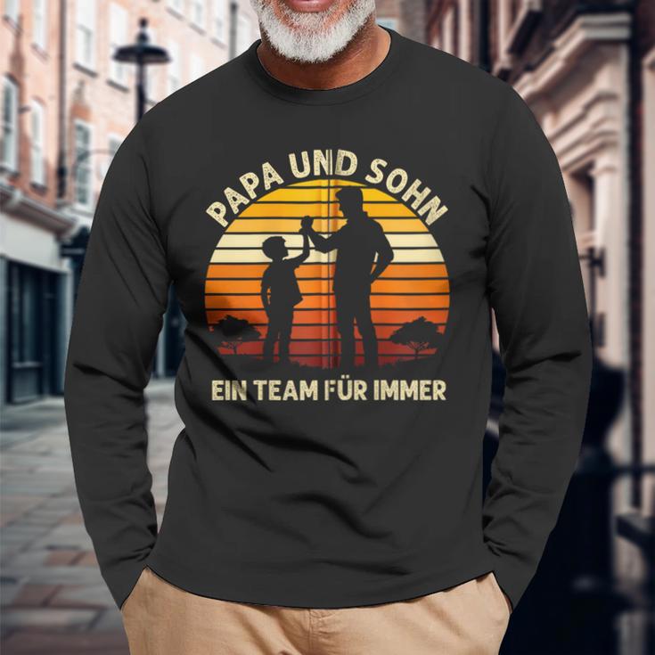 Papa & Sohn Ein Team Für Immerater Sohn Geschenkeatertag Kapuzenjacke Langarmshirts Geschenke für alte Männer