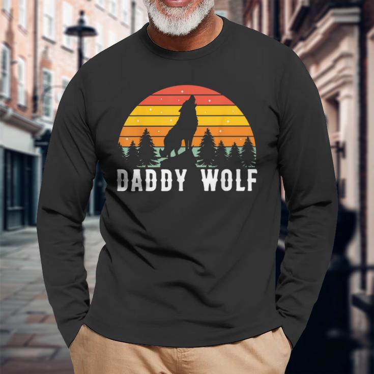 Papa Wolf Für Liebhaber Wölfe Tierweltatertag Langarmshirts Geschenke für alte Männer