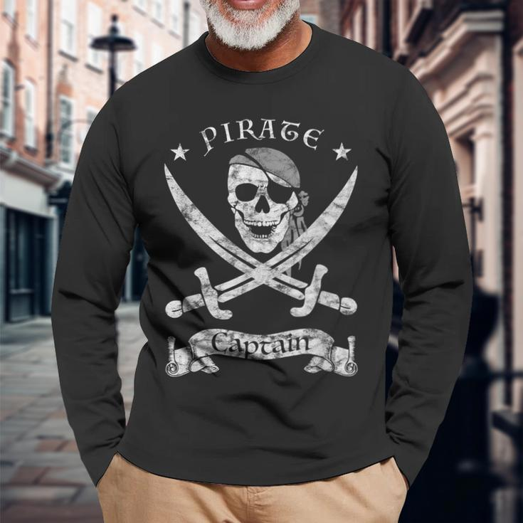 Pirate Flag Outfit Vintage Pirate Costume Skull Pirate Langarmshirts Geschenke für alte Männer