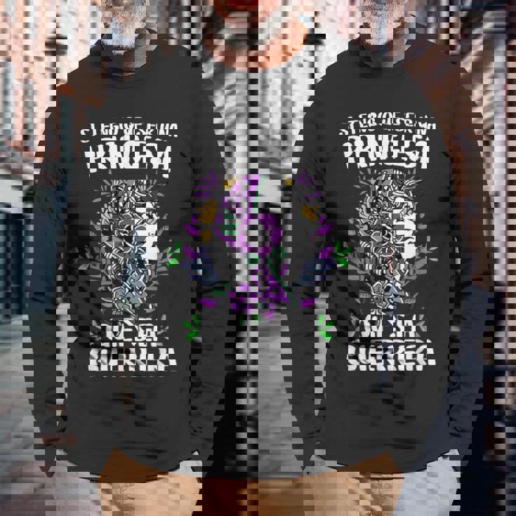 Si Tengo Que Ser Una Princesa Que Sea Guerrera 8 Marzo Camiseta Camiseta de manga larga Regalos para ancianos