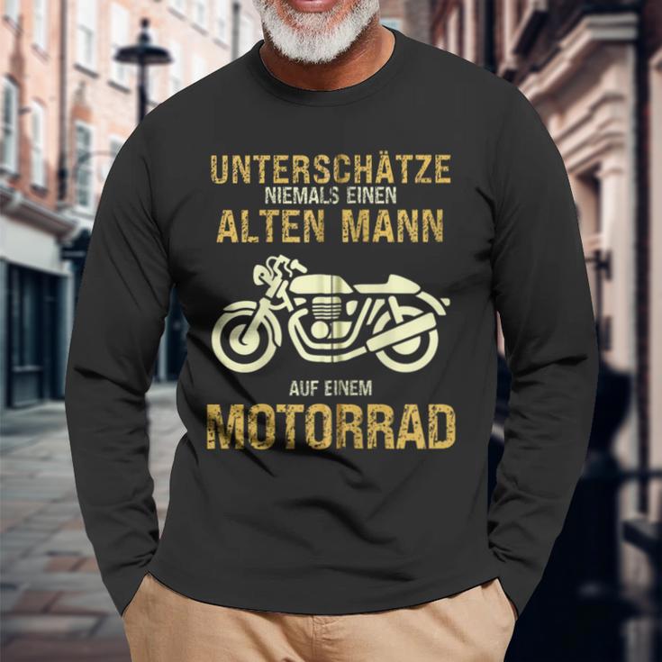 Unterschätze Niemals Alten Mann Motorrad Opa Papa Geschenk Kapuzenjacke Langarmshirts Geschenke für alte Männer