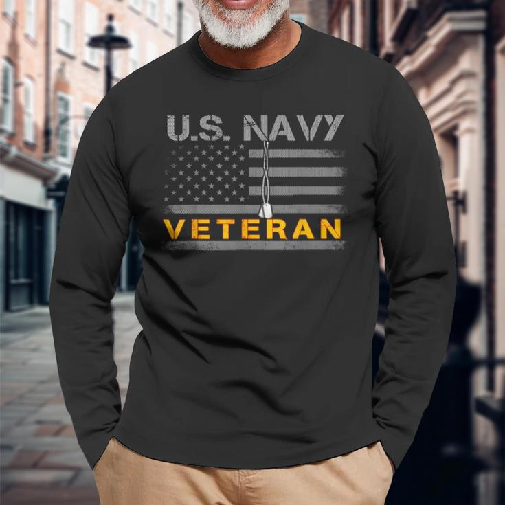 Us Navy Veteran American Flag Veteran Day Long Sleeve T-Shirt Gifts for Old Men