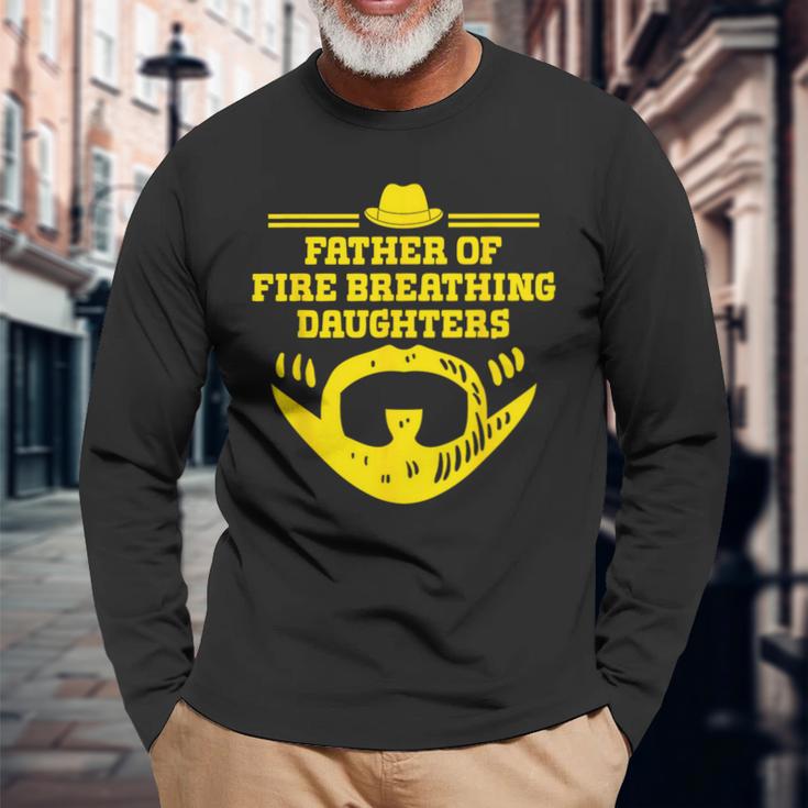 Vater Des Feuers Atmende Töchter Lustiger Papa Humor Papa Langarmshirts Geschenke für alte Männer