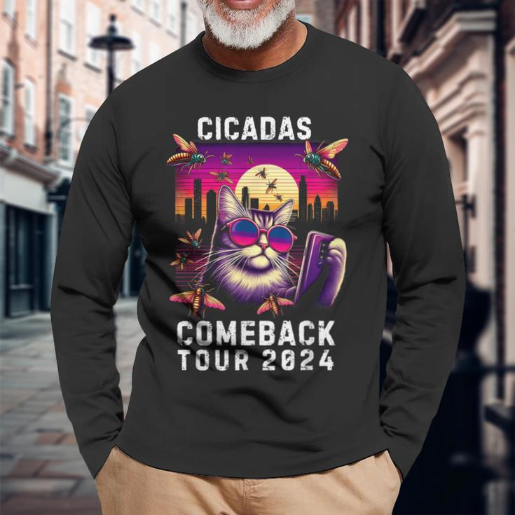 Vintage Cat Selfie With Cicada Comeback Summer Tour 2024 Long Sleeve T-Shirt Gifts for Old Men